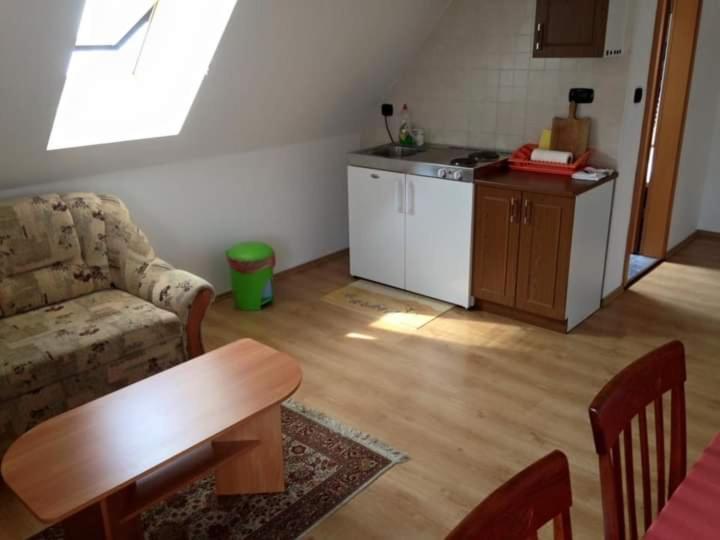 Lucija Apartment *